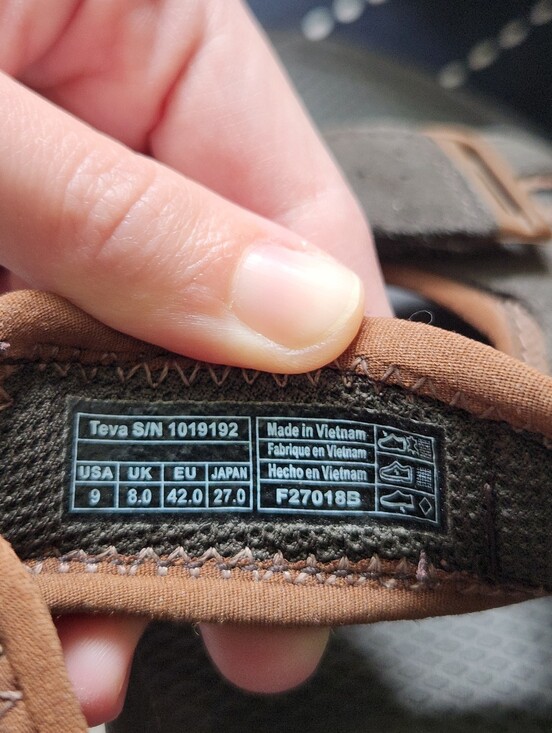 Teva Men\'s Katavi 2 Water-Resistant Slide Outdoor Sandals Suede Size 9 main image 4